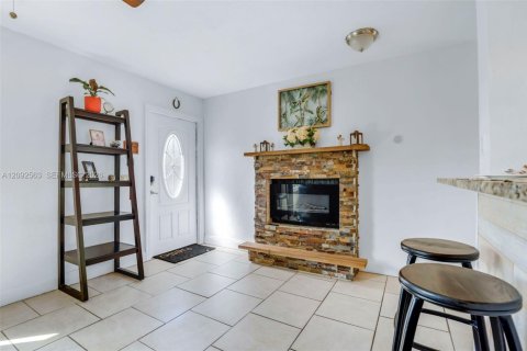 Casa en venta en Lake Worth, Florida, 3 dormitorios, 133.78 m2 № 2382358 - foto 14