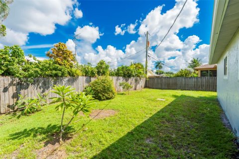 Casa en venta en Lake Worth, Florida, 3 dormitorios, 133.78 m2 № 2382358 - foto 29