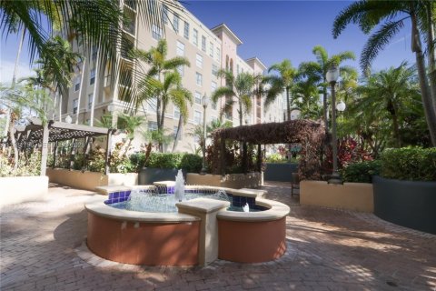 Condominio en alquiler en Fort Lauderdale, Florida, 2 dormitorios, 105.54 m2 № 2050178 - foto 15