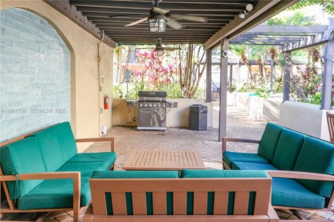 Condominio en alquiler en Fort Lauderdale, Florida, 2 dormitorios, 105.54 m2 № 2050178 - foto 13