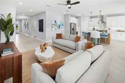 Villa ou maison à vendre à Apopka, Floride: 4 chambres, 234.95 m2 № 1851636 - photo 3