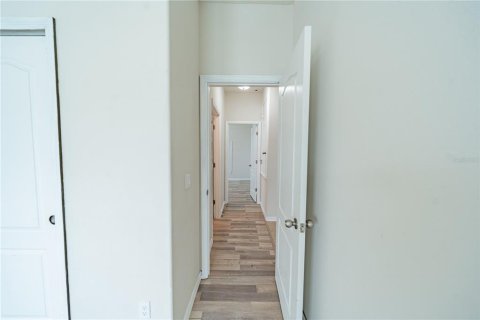 Casa en alquiler en Kissimmee, Florida, 4 dormitorios, 183.95 m2 № 1914085 - foto 4