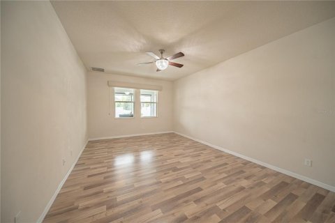 Villa ou maison à louer à Kissimmee, Floride: 4 chambres, 183.95 m2 № 1914085 - photo 15