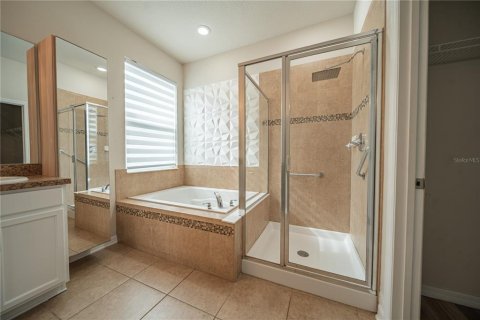 Villa ou maison à louer à Kissimmee, Floride: 4 chambres, 183.95 m2 № 1914085 - photo 18
