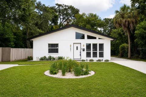 Casa en Saint Petersburg, Florida 2 dormitorios, 127.83 m2 № 2199911