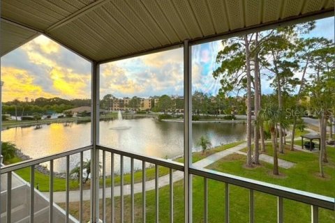 Touwnhouse à vendre à Saint Petersburg, Floride: 3 chambres, 183.11 m2 № 1747131 - photo 3
