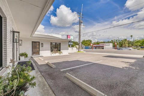 Propiedad comercial en alquiler en Tampa, Florida № 1856108 - foto 18