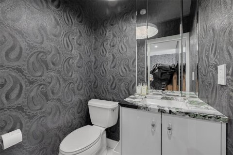 Propiedad comercial en alquiler en Tampa, Florida № 1856108 - foto 14