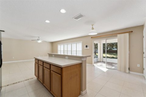 Villa ou maison à vendre à Apopka, Floride: 3 chambres, 263.1 m2 № 2420500 - photo 14