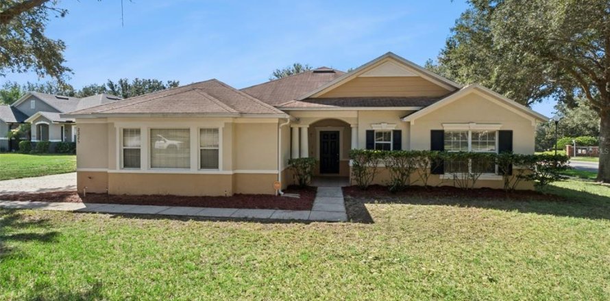Villa ou maison à Apopka, Floride 3 chambres, 263.1 m2 № 2420500