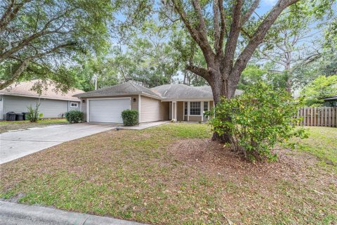 Villa ou maison à vendre à Gainesville, Floride: 3 chambres, 132.85 m2 № 1907672 - photo 4