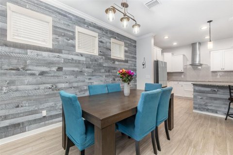 House in Winter Garden, Florida 4 bedrooms, 196.86 sq.m. № 1775004 - photo 9