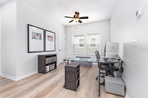 House in Winter Garden, Florida 4 bedrooms, 196.86 sq.m. № 1775004 - photo 18