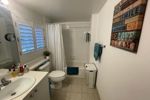 Condo in Fort Lauderdale, Florida, 2 bedrooms № 2083229 - photo 6