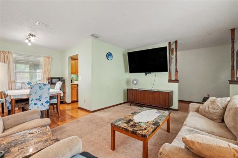 Villa ou maison à vendre à Seffner, Floride: 4 chambres, 123.19 m2 № 2226449 - photo 6