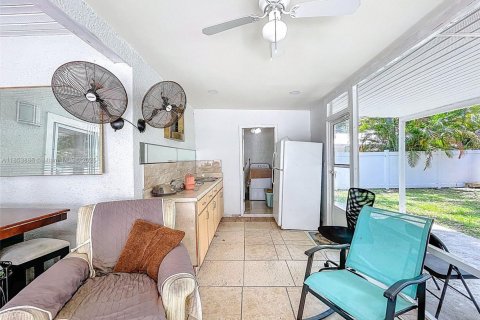 Villa ou maison à vendre à Tampa, Floride: 3 chambres, 146.04 m2 № 1958010 - photo 22