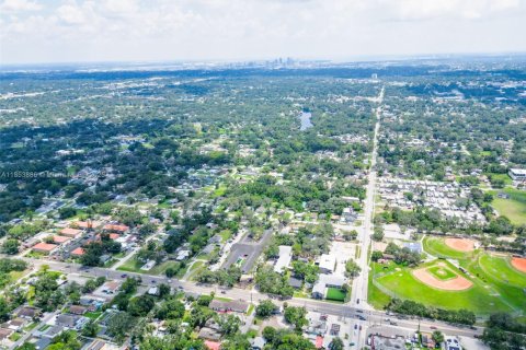 Villa ou maison à vendre à Tampa, Floride: 3 chambres, 146.04 m2 № 1958010 - photo 11