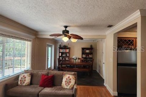 House in Orlando, Florida 2 bedrooms, 91.97 sq.m. № 1913639 - photo 6