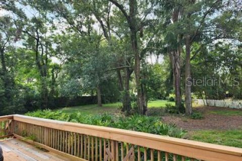 House in Orlando, Florida 2 bedrooms, 91.97 sq.m. № 1913639 - photo 15