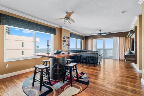 Condo in Daytona Beach Shores, Florida, 3 bedrooms  № 1563213 - photo 12
