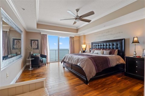 Condo in Daytona Beach Shores, Florida, 3 bedrooms  № 1563213 - photo 20
