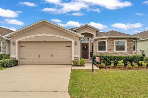 Casa en venta en Winter Haven, Florida, 3 dormitorios, 139.26 m2 № 1782324 - foto 1