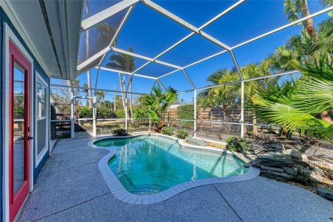 Villa ou maison à vendre à Holmes Beach, Floride: 2 chambres, 128.21 m2 № 1614252 - photo 16