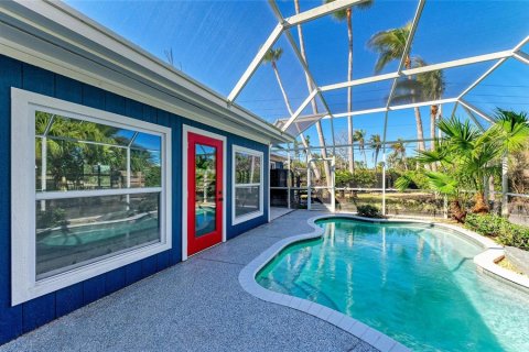 Villa ou maison à vendre à Holmes Beach, Floride: 2 chambres, 128.21 m2 № 1614252 - photo 15