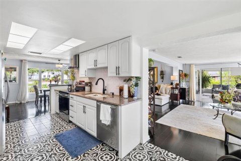 Villa ou maison à vendre à Seminole, Floride: 3 chambres, 174.28 m2 № 2221718 - photo 20