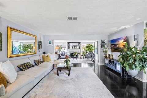 Villa ou maison à vendre à Seminole, Floride: 3 chambres, 174.28 m2 № 2221718 - photo 7