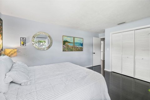 Villa ou maison à vendre à Seminole, Floride: 3 chambres, 174.28 m2 № 2221718 - photo 22