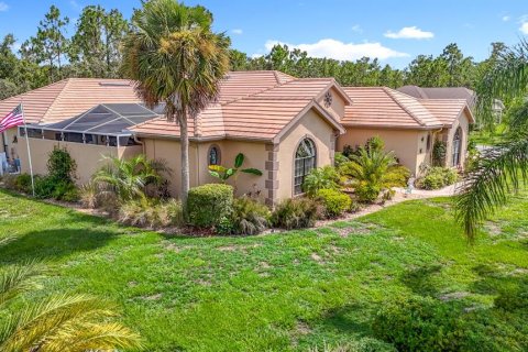 House in Homosassa, Florida 3 bedrooms, 226.4 sq.m. № 1820946 - photo 3