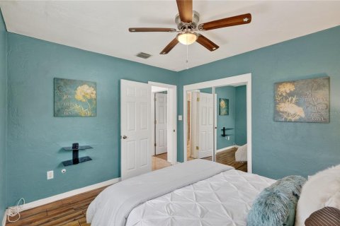 Casa en venta en Gulfport, Florida, 3 dormitorios, 106.84 m2 № 1898465 - foto 21