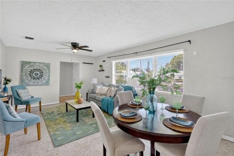 Casa en venta en Gulfport, Florida, 3 dormitorios, 106.84 m2 № 1898465 - foto 5