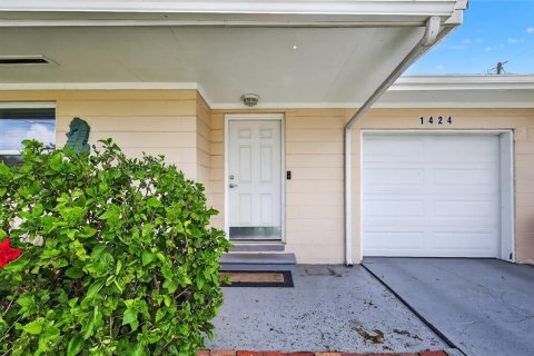 Casa en venta en Gulfport, Florida, 3 dormitorios, 106.84 m2 № 1898465 - foto 3