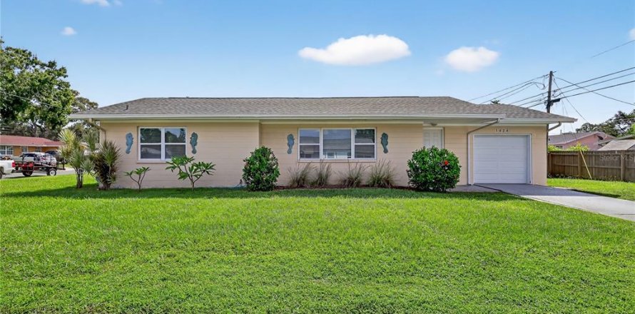 Casa en Gulfport, Florida 3 dormitorios, 106.84 m2 № 1898465