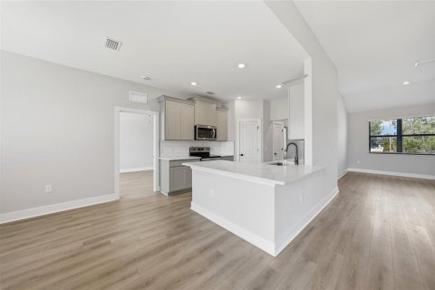 Villa ou maison à vendre à Port Charlotte, Floride: 4 chambres, 183.95 m2 № 2122451 - photo 12