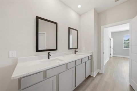 Villa ou maison à vendre à Port Charlotte, Floride: 4 chambres, 183.95 m2 № 2122451 - photo 27