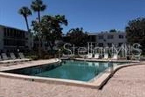 Condo in Bradenton, Florida, 1 bedroom  № 2236716 - photo 19