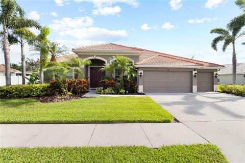Casa en venta en Apollo Beach, Florida, 4 dormitorios, 318.1 m2 № 1821400 - foto 1