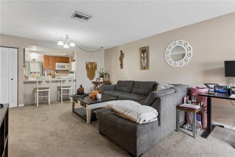 Copropriété à vendre à Temple Terrace, Floride: 2 chambres, 119.57 m2 № 2389188 - photo 20