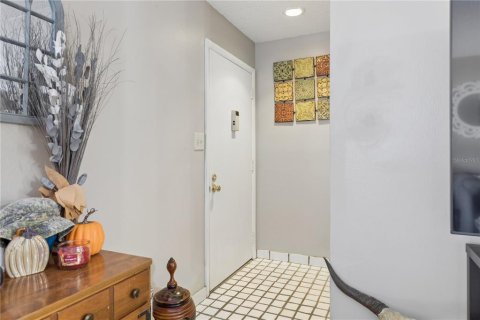 Copropriété à vendre à Temple Terrace, Floride: 2 chambres, 119.57 m2 № 2389188 - photo 21