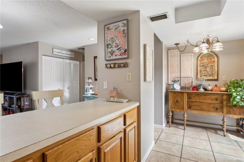 Copropriété à vendre à Temple Terrace, Floride: 2 chambres, 119.57 m2 № 2389188 - photo 7