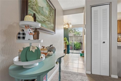 Copropriété à vendre à Temple Terrace, Floride: 2 chambres, 119.57 m2 № 2389188 - photo 2
