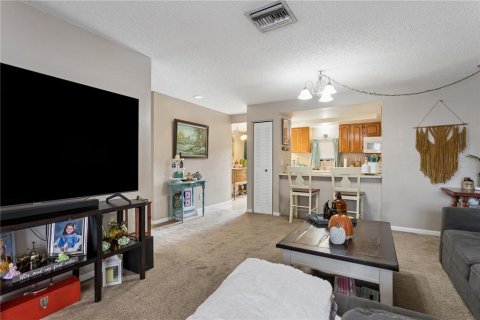 Copropriété à vendre à Temple Terrace, Floride: 2 chambres, 119.57 m2 № 2389188 - photo 17
