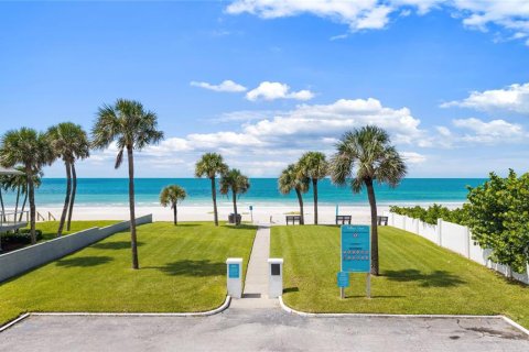 Villa ou maison à louer à Belleair Beach, Floride: 2 chambres, 141.21 m2 № 2380450 - photo 25