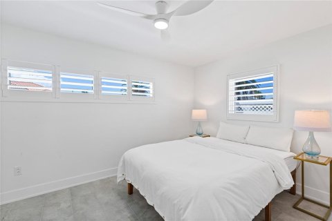 Villa ou maison à louer à Belleair Beach, Floride: 2 chambres, 141.21 m2 № 2380450 - photo 15