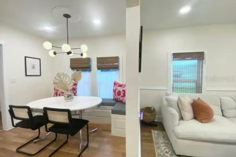 Casa en alquiler en Edgewater, Florida, 2 dormitorios, 102.19 m2 № 1908501 - foto 12