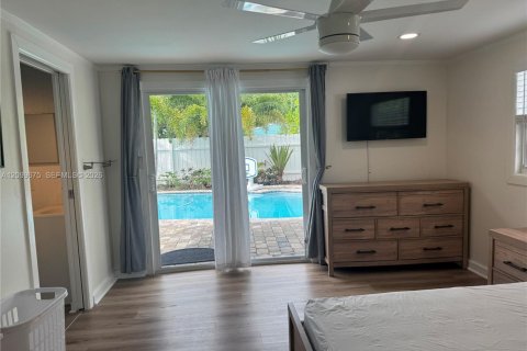 Immobilier commercial à louer à Lake Worth, Floride: 1 chambre № 2397510 - photo 2