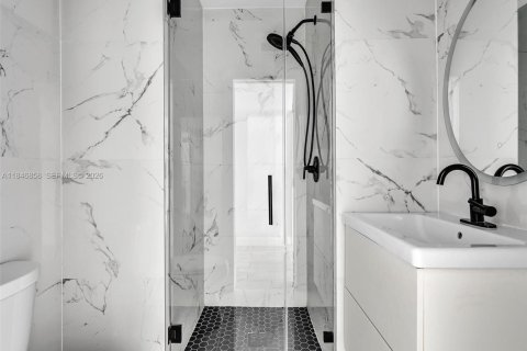 Villa ou maison à vendre à El Portal, Floride: 5 chambres, 229 m2 № 1846117 - photo 26